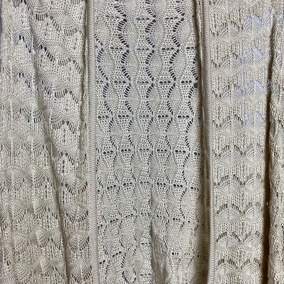 Forever 21 Womenʻs Cream Sleeveless Open Knit Draped Cardigan Vest Medium - Picture 3 of 8